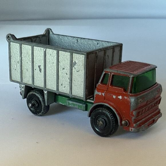 Vintage Lesney Matchbox Trucks Lot of 5 - Diecast Construction & Utility Vehicle - Picture 4 of 7